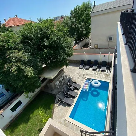 Къща за гости Aqua Family Бургас