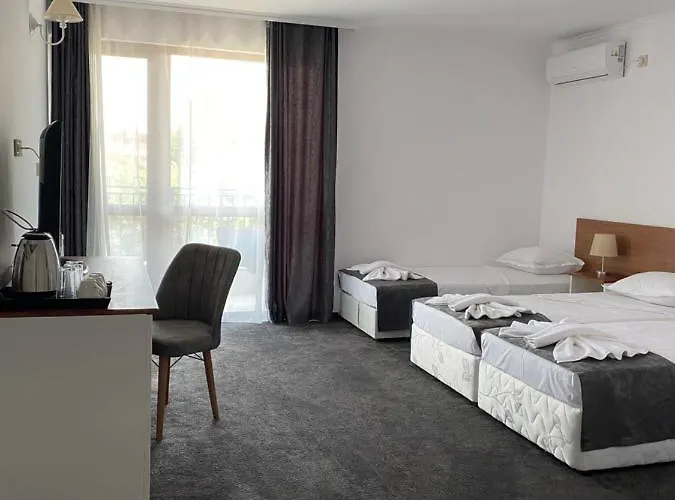 Aqua Family Pensión